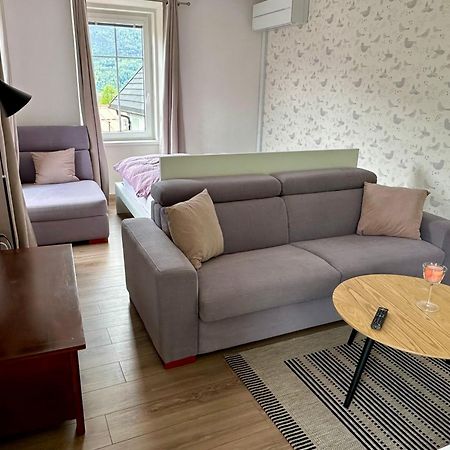 Mountain View Apartment โบเว็ก ภายนอก รูปภาพ