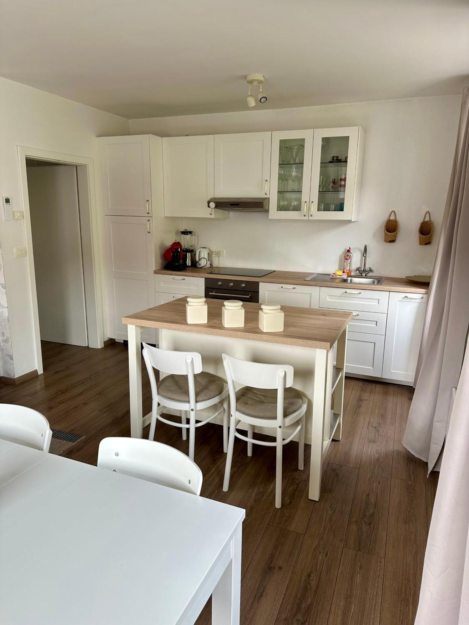 Mountain View Apartment โบเว็ก ภายนอก รูปภาพ